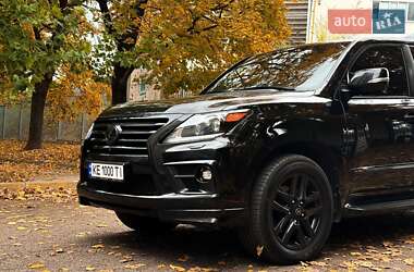 Внедорожник / Кроссовер Lexus LX 2015 в 