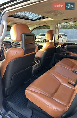 Позашляховик / Кросовер Lexus LX 2014 в Києві