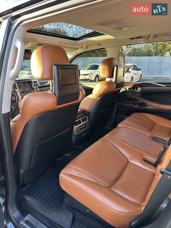 Позашляховик / Кросовер Lexus LX 2014 в Києві