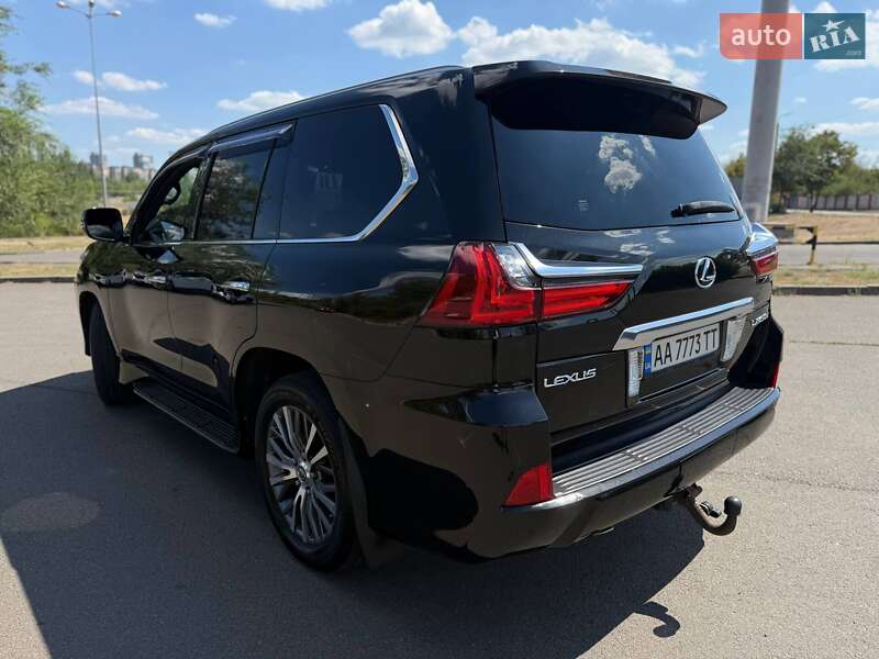 Позашляховик / Кросовер Lexus LX 2017 в Кривому Розі фото 25 Позашляховик / Кросовер Lexus LX 2017 в Кривому Розі