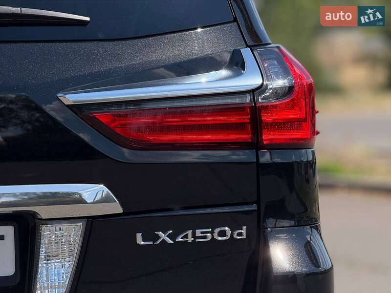 Позашляховик / Кросовер Lexus LX 2017 в Кривому Розі фото 27 Позашляховик / Кросовер Lexus LX 2017 в Кривому Розі