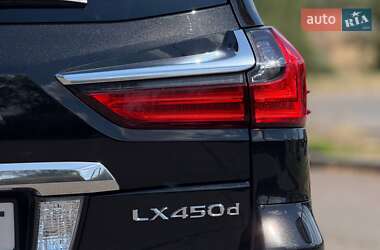 Внедорожник / Кроссовер Lexus LX 2017 в 