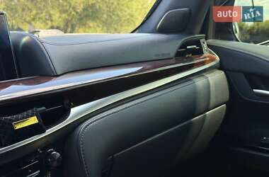 Внедорожник / Кроссовер Lexus LX 2017 в 