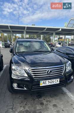 Позашляховик / Кросовер Lexus LX 2008 в Дніпрі