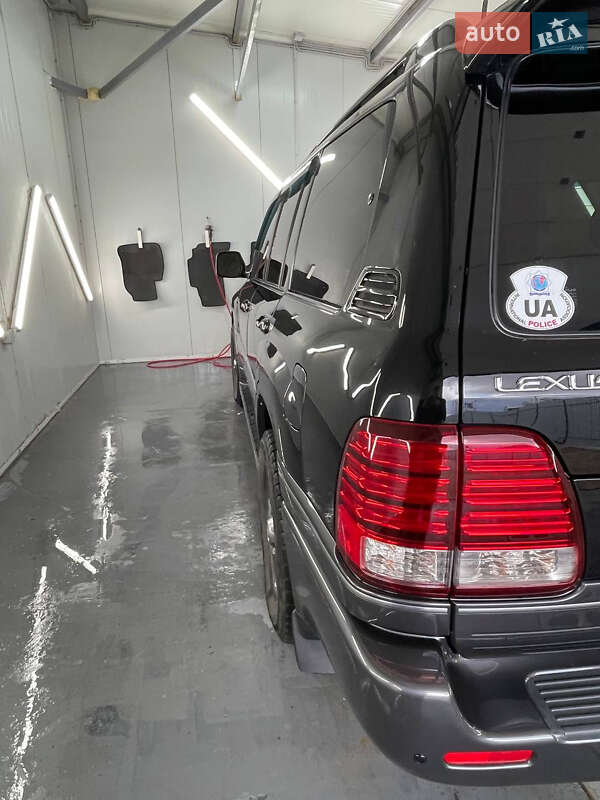 Внедорожник / Кроссовер Lexus LX 2007 в Черновцах