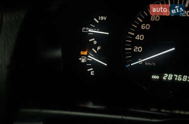 Внедорожник / Кроссовер Lexus LX 2007 в 