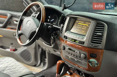 Внедорожник / Кроссовер Lexus LX 2007 в 