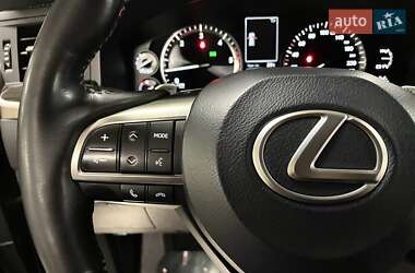 Внедорожник / Кроссовер Lexus LX 2019 в  фото 48 Внедорожник / Кроссовер Lexus LX 2019 в