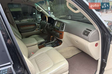 Внедорожник / Кроссовер Lexus LX 2006 в  фото 18 Внедорожник / Кроссовер Lexus LX 2006 в