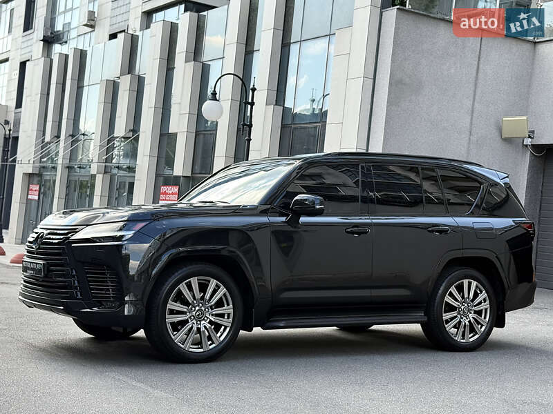 Внедорожник / Кроссовер Lexus LX 2022 в Киеве