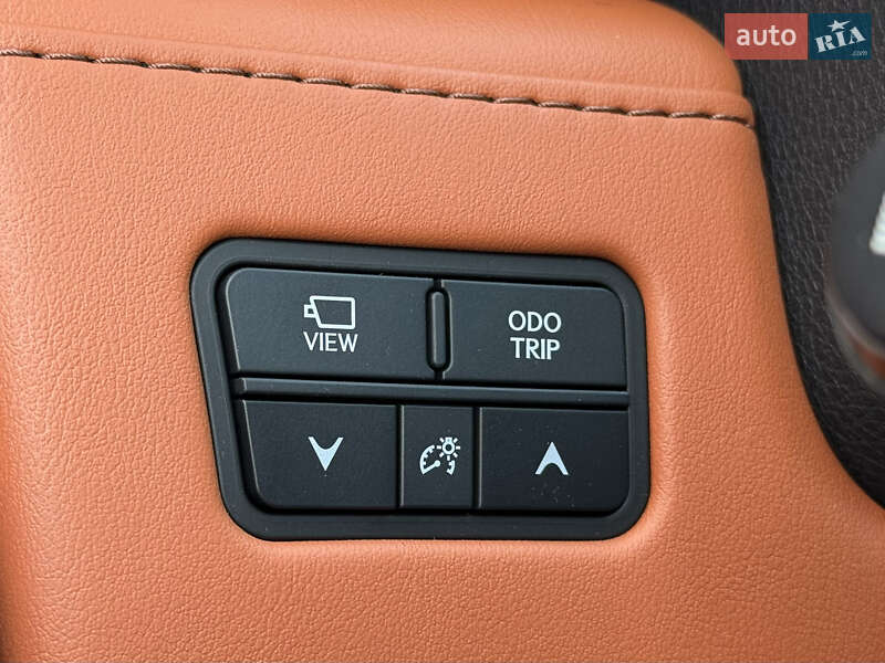 Внедорожник / Кроссовер Lexus LX 2022 в Киеве