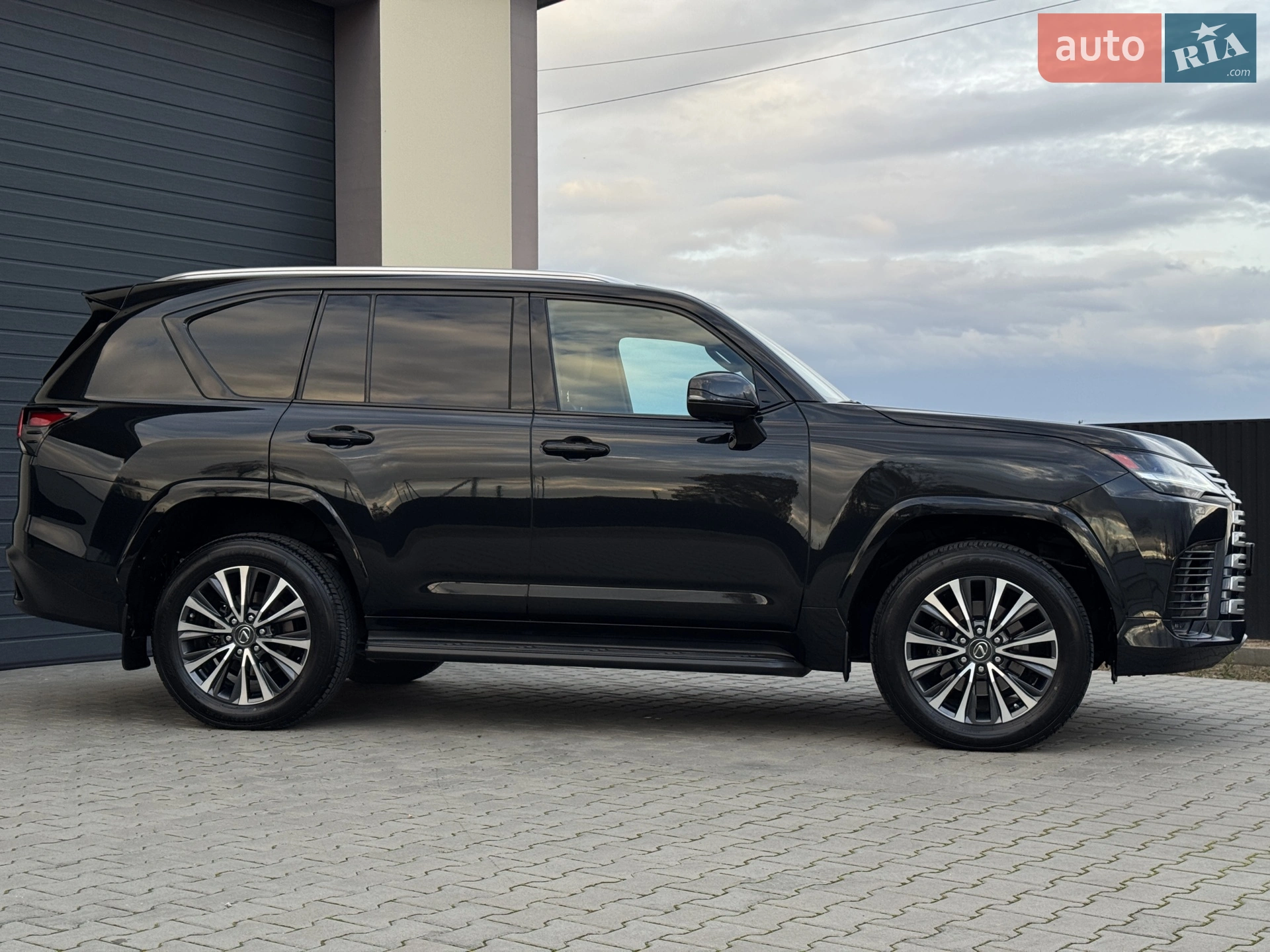 2023 Lexus LX - мініатюра 29