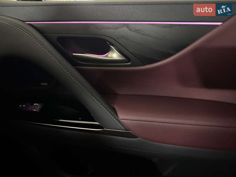 Внедорожник / Кроссовер Lexus LX 2023 в Стрые