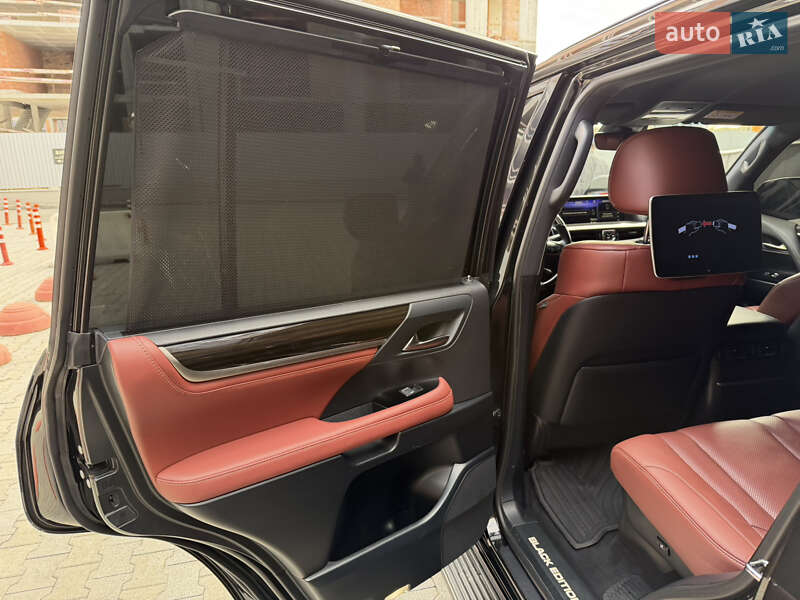 Внедорожник / Кроссовер Lexus LX 2019 в Киеве фото 65 Внедорожник / Кроссовер Lexus LX 2019 в Киеве