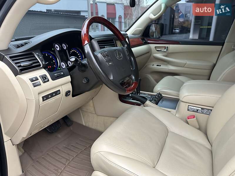 Внедорожник / Кроссовер Lexus LX 2008 в Киеве фото 27 Внедорожник / Кроссовер Lexus LX 2008 в Киеве