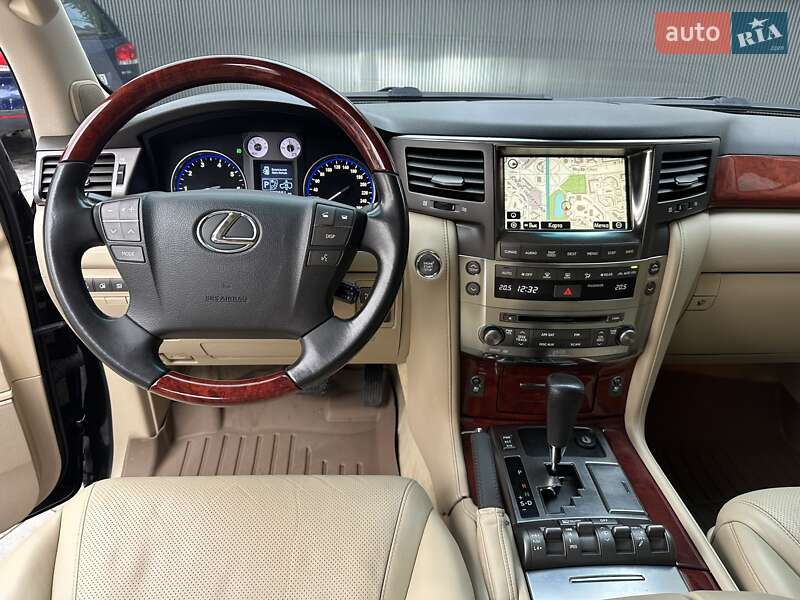 Внедорожник / Кроссовер Lexus LX 2008 в Киеве фото 29 Внедорожник / Кроссовер Lexus LX 2008 в Киеве