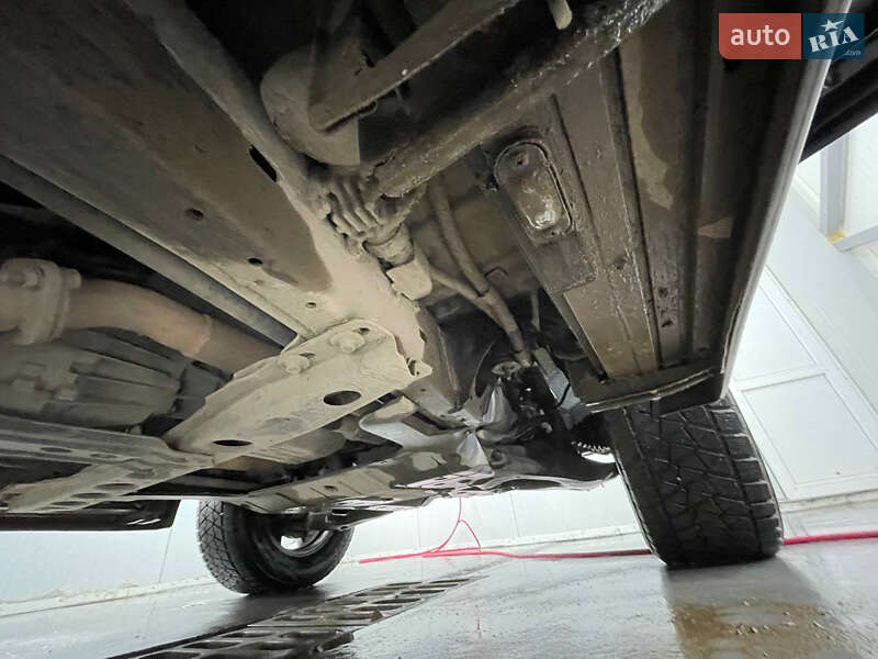 Внедорожник / Кроссовер Lexus LX 2007 в Черновцах