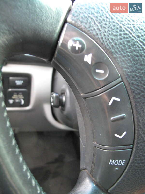 Внедорожник / Кроссовер Lexus LX 2004 в Киеве