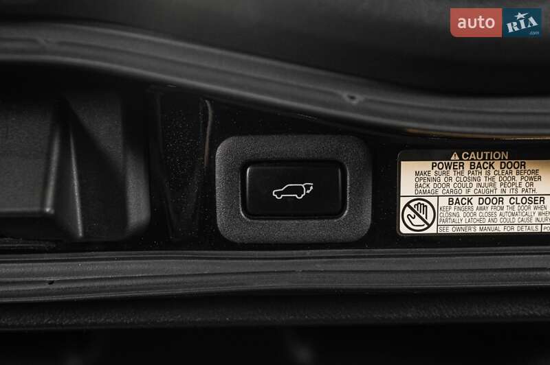 Внедорожник / Кроссовер Lexus LX 2015 в Одессе