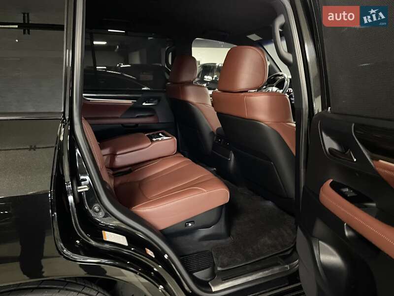 Позашляховик / Кросовер Lexus LX 2018 в Львові фото 40 Позашляховик / Кросовер Lexus LX 2018 в Львові