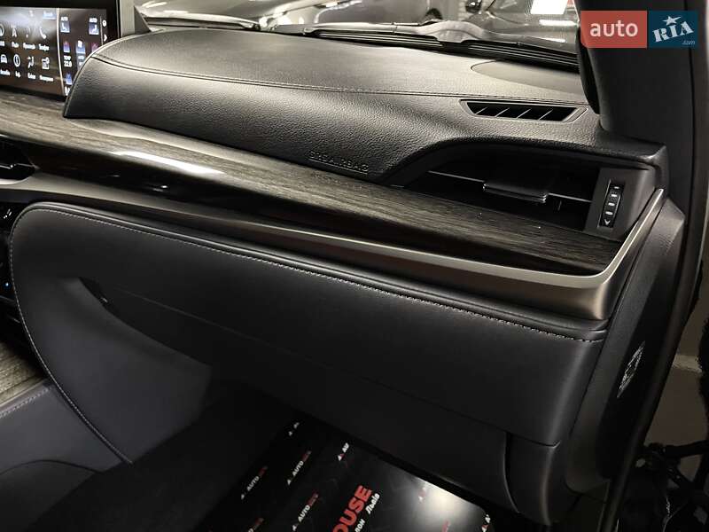 Позашляховик / Кросовер Lexus LX 2018 в Львові фото 46 Позашляховик / Кросовер Lexus LX 2018 в Львові