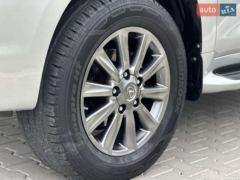 Внедорожник / Кроссовер Lexus LX 2008 в Львове фото 32 Внедорожник / Кроссовер Lexus LX 2008 в Львове