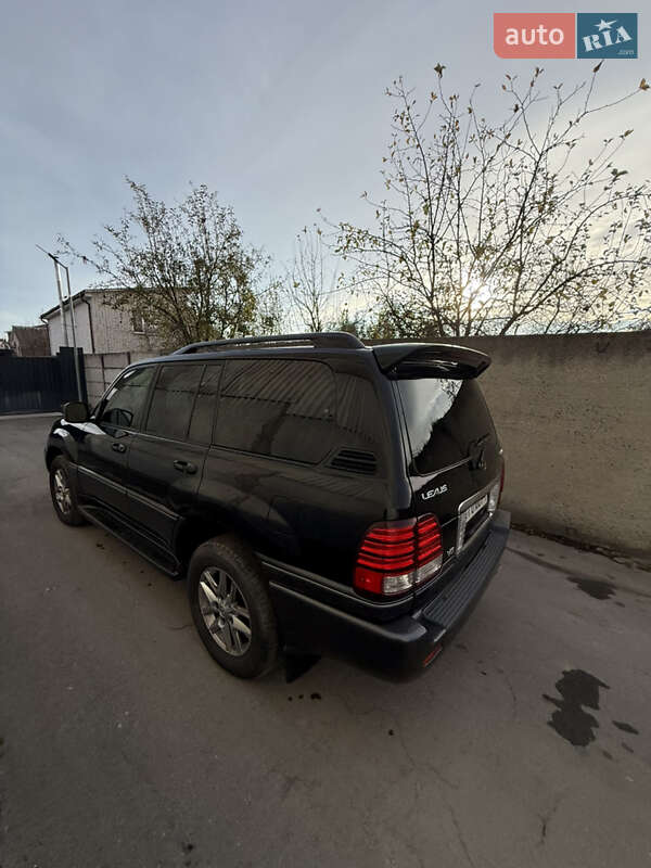 Внедорожник / Кроссовер Lexus LX 2006 в Берёзовке