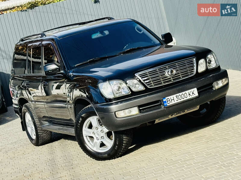 Внедорожник / Кроссовер Lexus LX 1999 в Одессе