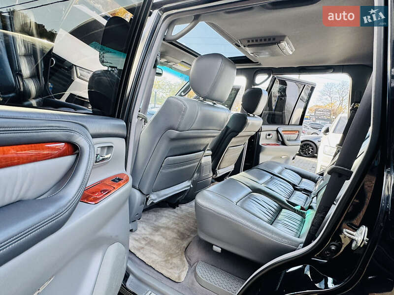 Внедорожник / Кроссовер Lexus LX 1999 в Одессе