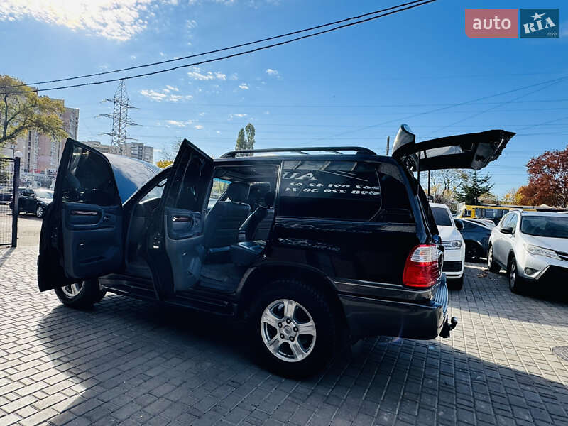 Внедорожник / Кроссовер Lexus LX 1999 в Одессе
