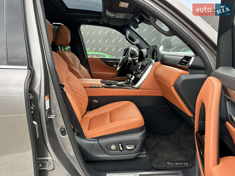 Позашляховик / Кросовер Lexus LX 2023 в Києві