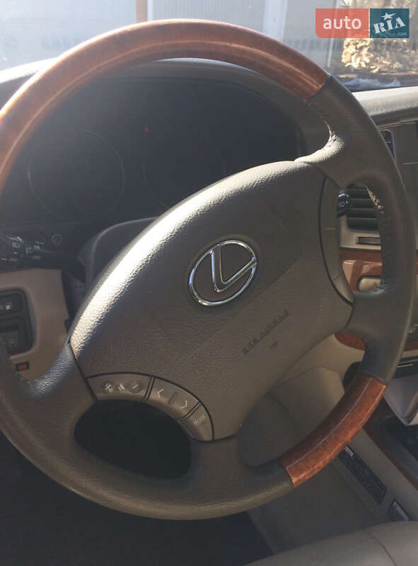 Позашляховик / Кросовер Lexus LX 2003 в Вінниці