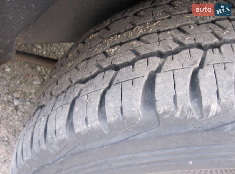 Позашляховик / Кросовер Lexus LX 2003 в Вінниці