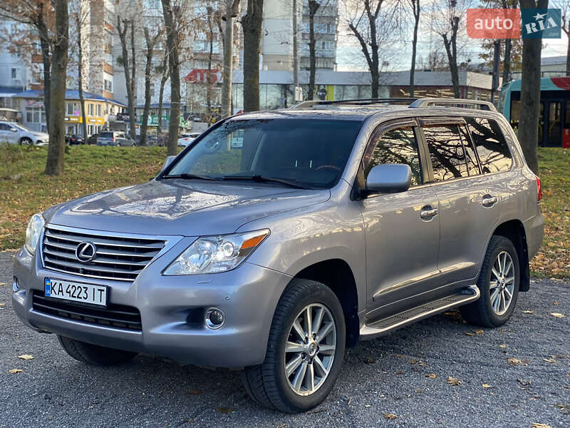 Внедорожник / Кроссовер Lexus LX 2008 в Хмельницком