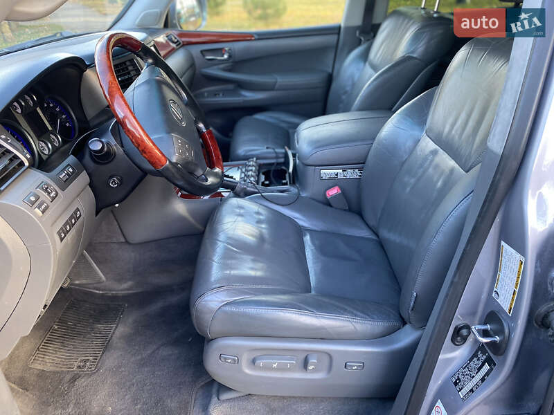 Внедорожник / Кроссовер Lexus LX 2008 в Хмельницком