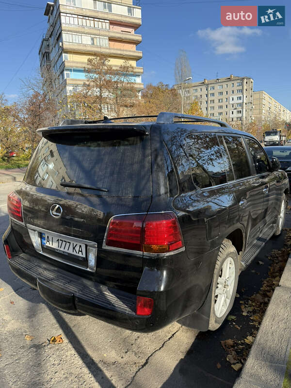 Внедорожник / Кроссовер Lexus LX 2008 в Киеве
