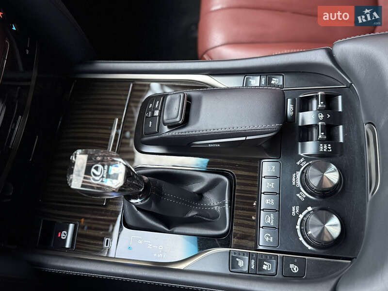 Внедорожник / Кроссовер Lexus LX 2019 в Белой Церкви