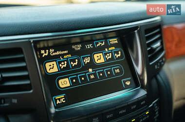 Внедорожник / Кроссовер Lexus LX 2008 в Черновцах