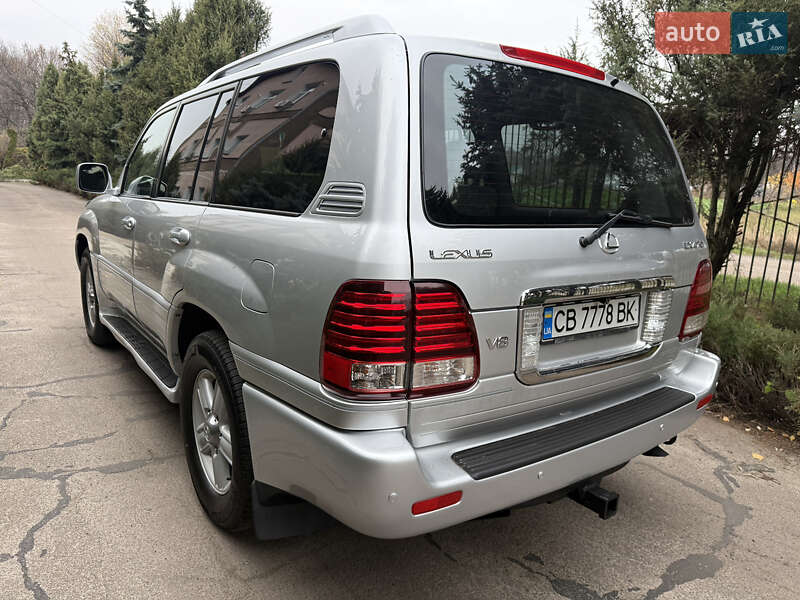 Внедорожник / Кроссовер Lexus LX 2006 в Нежине