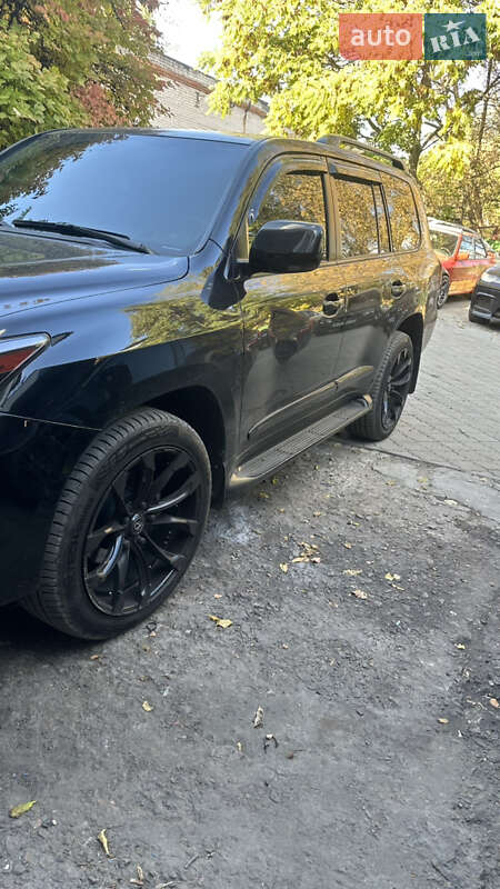 Внедорожник / Кроссовер Lexus LX 2010 в Днепре фото 2 Внедорожник / Кроссовер Lexus LX 2010 в Днепре