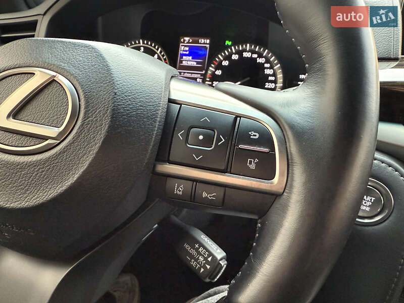 Позашляховик / Кросовер Lexus LX 2021 в Дніпрі