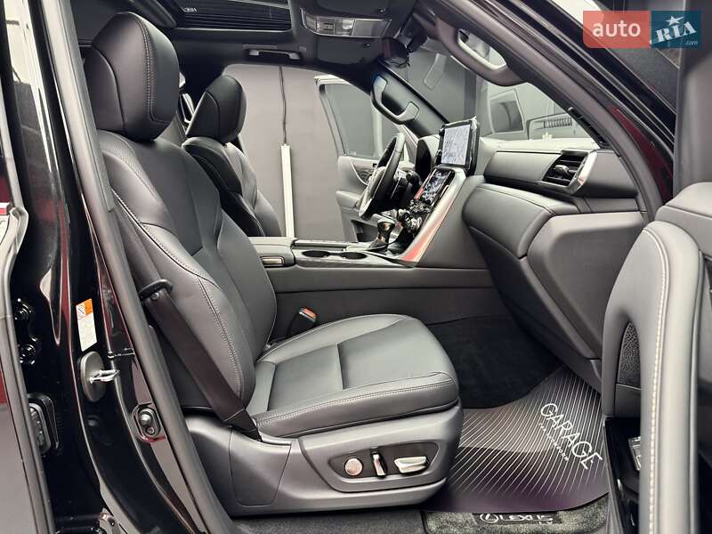 Внедорожник / Кроссовер Lexus LX 2025 в Киеве