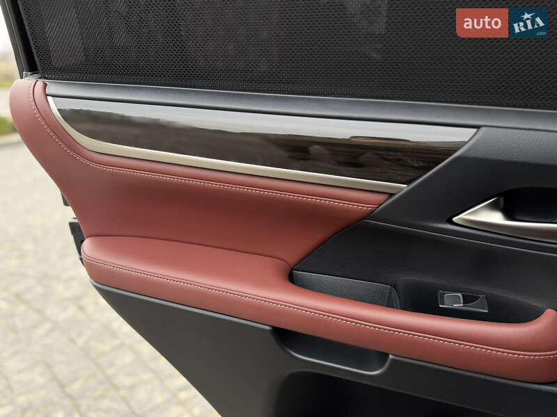 Внедорожник / Кроссовер Lexus LX 2019 в Львове фото 56 Внедорожник / Кроссовер Lexus LX 2019 в Львове
