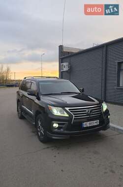 Позашляховик / Кросовер Lexus LX 2013 в Дніпрі