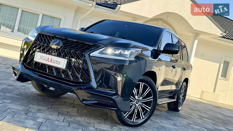 Позашляховик / Кросовер Lexus LX 2018 в Івано-Франківську