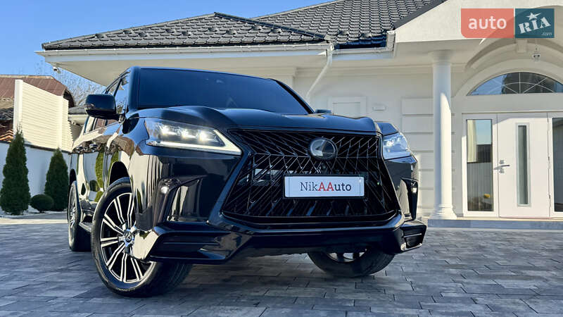 Позашляховик / Кросовер Lexus LX 2018 в Івано-Франківську