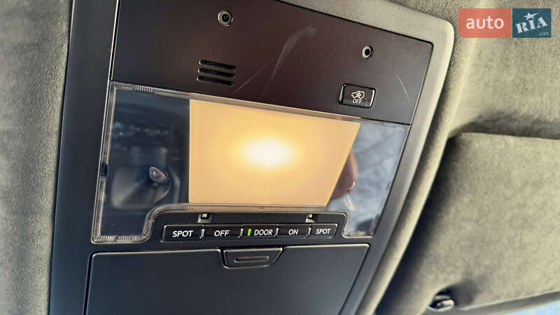 Позашляховик / Кросовер Lexus LX 2018 в Івано-Франківську