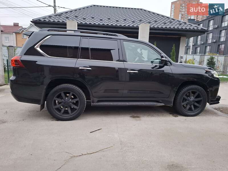 Внедорожник / Кроссовер Lexus LX 2016 в Киеве фото 5 Внедорожник / Кроссовер Lexus LX 2016 в Киеве