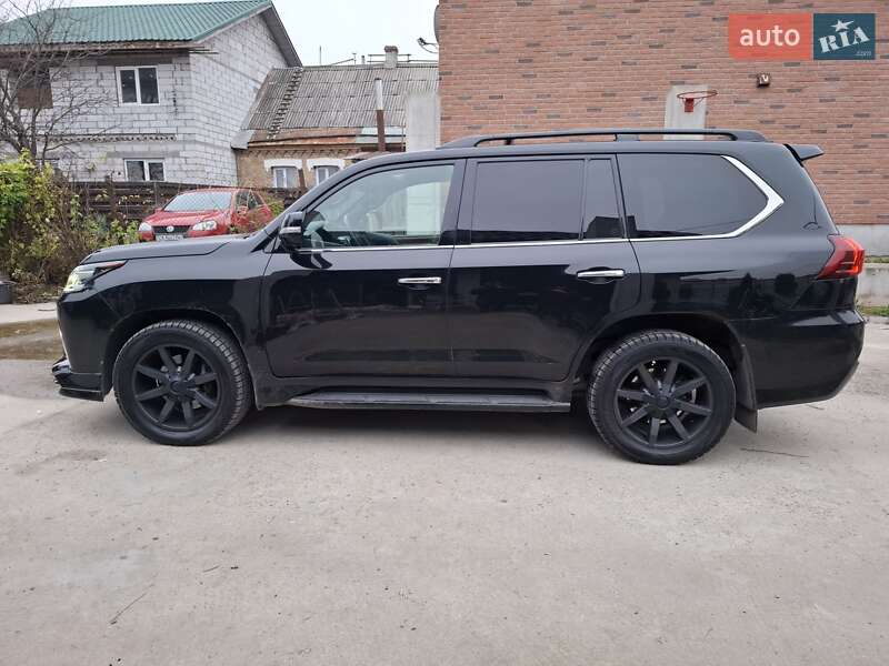 Внедорожник / Кроссовер Lexus LX 2016 в Киеве фото 10 Внедорожник / Кроссовер Lexus LX 2016 в Киеве