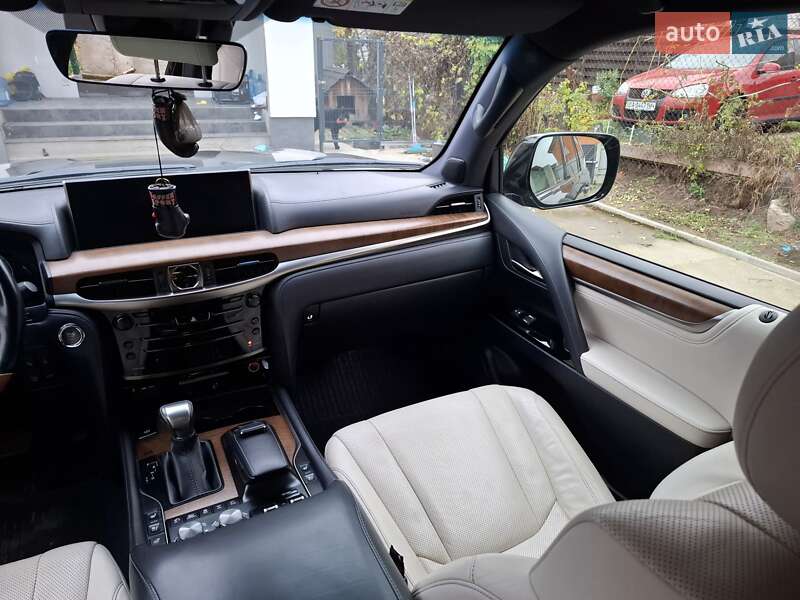 Внедорожник / Кроссовер Lexus LX 2016 в Киеве фото 20 Внедорожник / Кроссовер Lexus LX 2016 в Киеве
